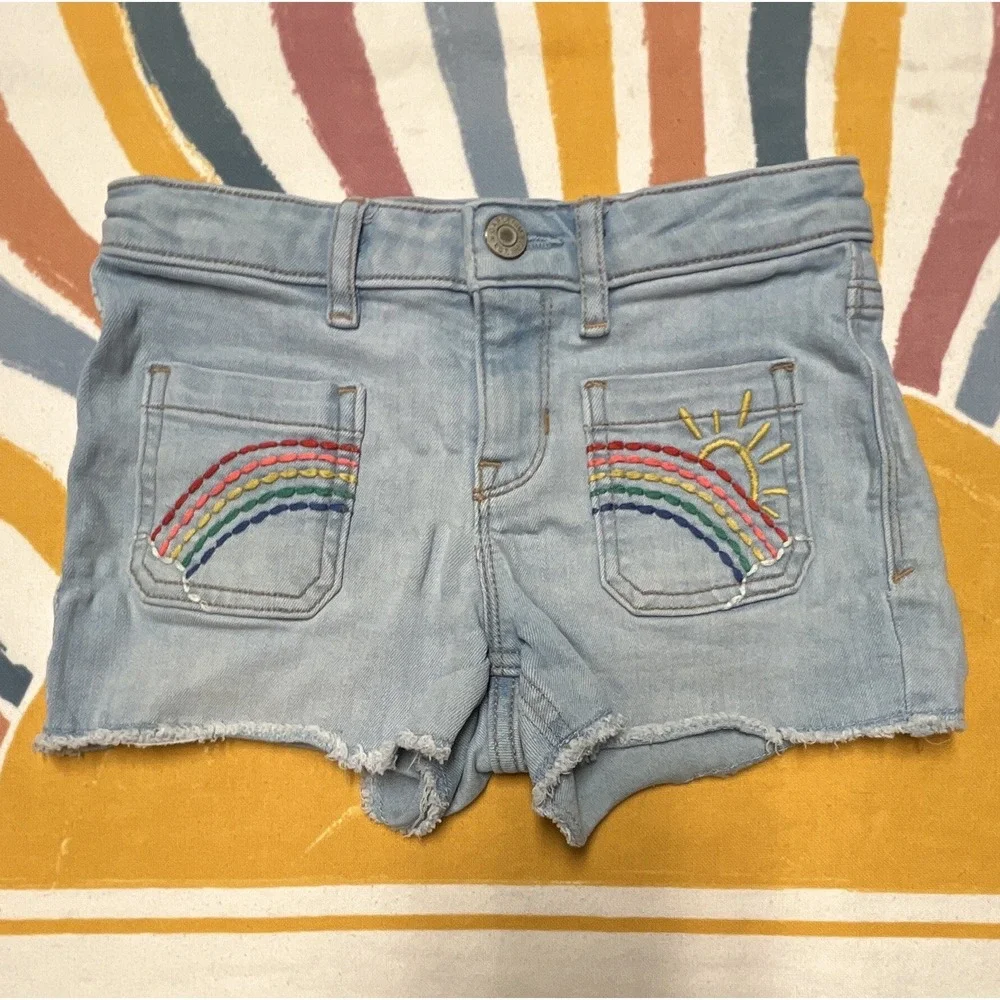 GAP Girls Size 8 Light Wash Denim Stretch Cut-Off Shorts Rainbow Pockets 234.1